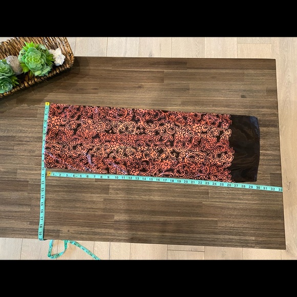 Cejon Scarf - Picture 4 of 7